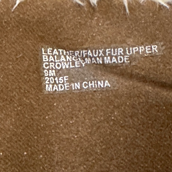 Earth Origins Crowley Women’s Suede Ankle Boots - Picture 5 of 6